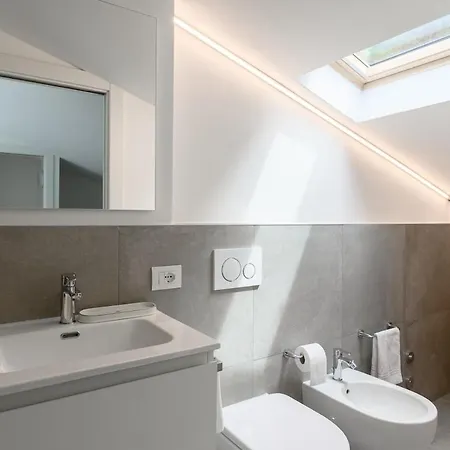 Apartamento Comfortable Just A Short Walk From The Lake! *